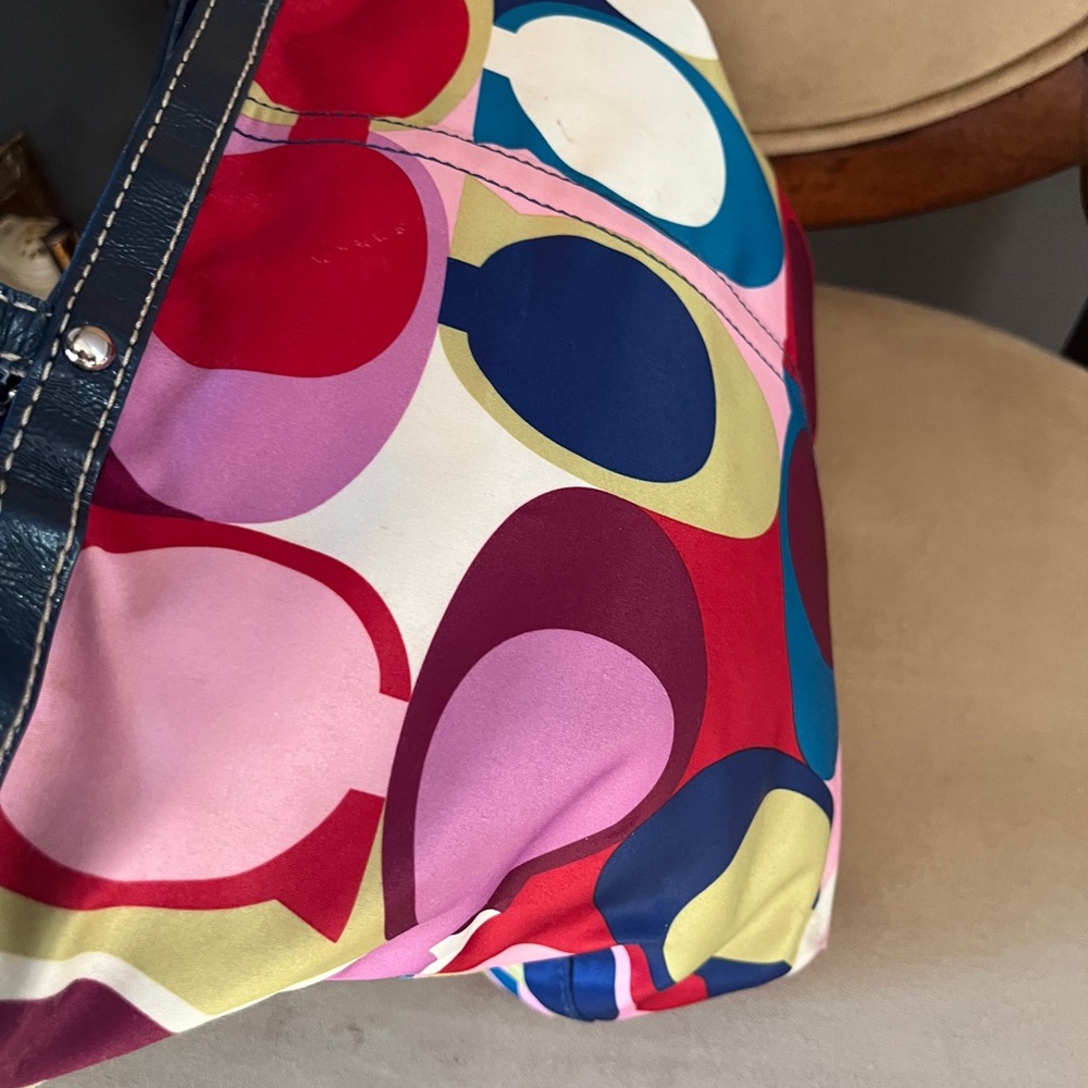 ✨Host Pick ✨ Coach Signature Multicolor Satin & Leather Tote & Bonus Belt Bag - Picture 8 of 17